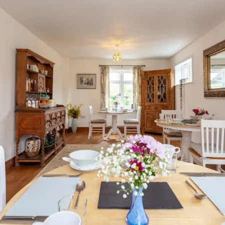 Avalon House B&B