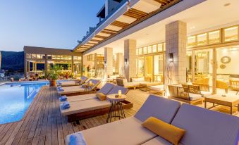 Melanippe Relaxing Hotel -Adults Only