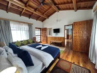 Kasar Himalaya Holiday Resort, Binsar Rd - balcony