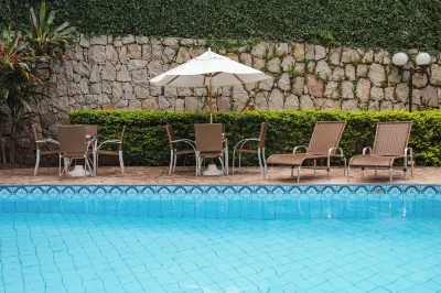 Slaviero Baia Norte Florianópolis Hotels near Mirante Ahau