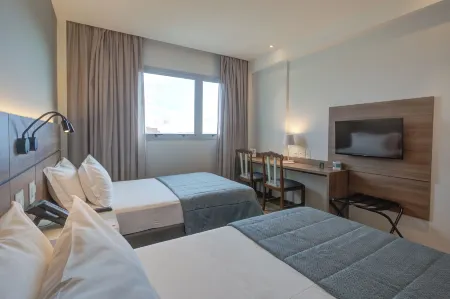 Bourbon Hotel Cambara