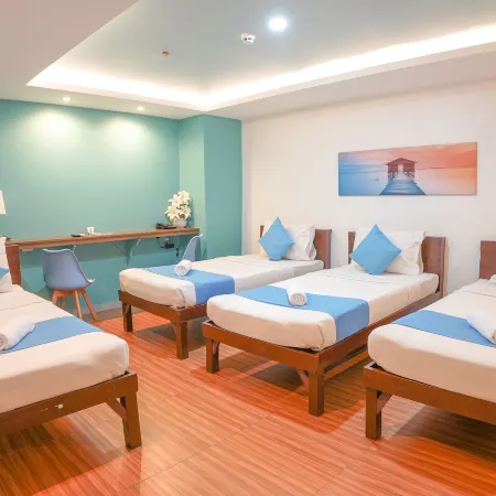 Arzo Hotel Premier Hotels in City of Manila