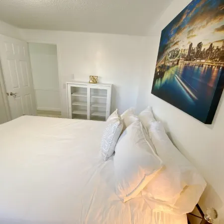 Updated Gonzaga duplex near downtown Spokane