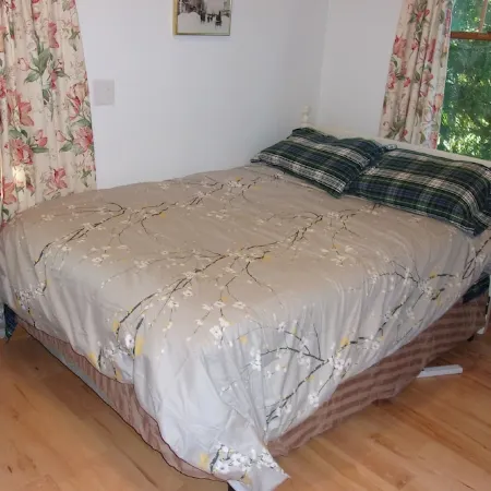 Family and Friends 4 Bedroom Newer Vacation Home
