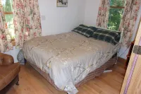 Family and Friends 4 Bedroom Newer Vacation Home