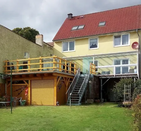 Family vacation for 4 people directly on the lake Отели в г. Лихен