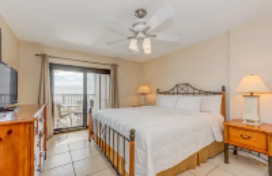 Beachfront condo with gulf/water views, central AC, balcony, W/D, & WiFi