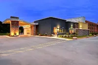 Hampton Inn by Hilton Glendale Milwaukee Hotels in Glendale
