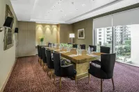 Alvear Icon Hotel - parking