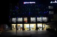 Hotel Chopra Residency Hotels near Kashmir Shopping Market