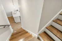 Indoor Pool and Hot Tub - Charming Family Retreat Các khách sạn ở Egg Harbor