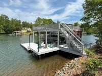 All Docked Out - Charming Waterfront Home, Spacious Dock