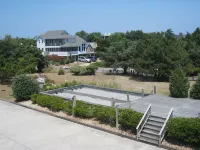 Majestic Sunsets and Soundfront Access - Beautiful Coastal Retreat