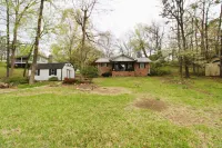 Jax's Lake House