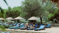 Maya Bistro Hotel & Beach - Romantic