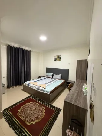 Hotel 9999 Отели рядом с достопримечательностью «University of Management and Economic»