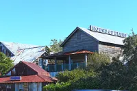 Heated pools, Oceanview, and New Ocean Annie's!