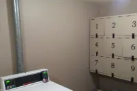 Tranquil Retreat - WiFi, Bike Trail, Peaceful Surroundings