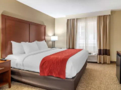 Comfort Inn & Suites Macon North I-75 Hotels in Bibb County