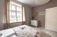 2Ndhomes Bright & Spacious 5Br Apartment - Homestays