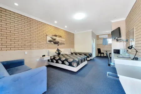 沃威克定居者旅館