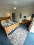 Rose and Crown Hotel & Hope and Anchor Bar Hotel di Newport