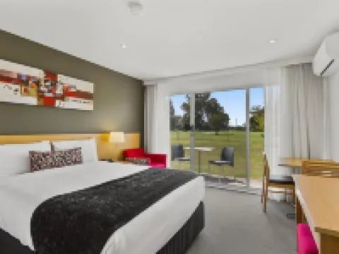 Quality Inn & Suites Traralgon Hotels in Traralgon