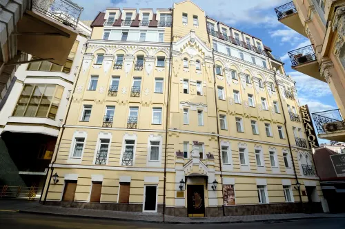 Senator Maidan فنادق في كييف