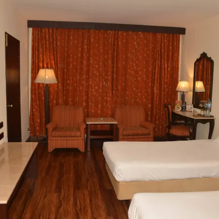 Islamabad Hotel Отели рядом с достопримечательностью «Парк Анкара»