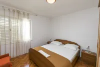 Apartment Tome - 3-Star