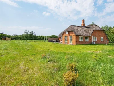 Spacious Retreat with Spa - by Traum Ferienwohnungen