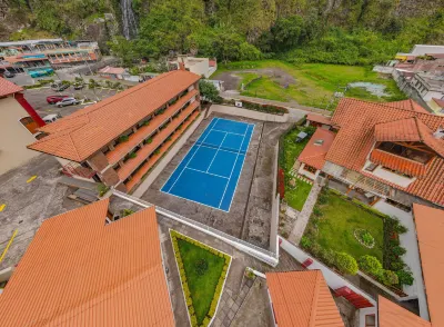 Sangay Spa Hotel Hotel in zona The Flight of the Condor