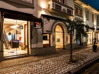 Hotel Gambrinus Hotels near Cable Car