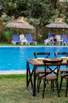 Hotel Alrawabi - piscine