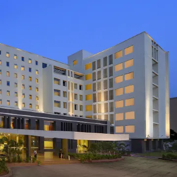 Red Fox by Lemon Tree Hotels, Bhiwadi