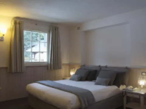 Hotel Village Hotel a Quart