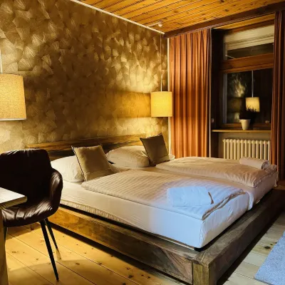 Hotel Nest Berlin Hotels in der Nähe von U-Bahnhof Zwickauer Damm