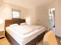 Family Villa + Sauna & Sunroom Hotels in Hellendoorn