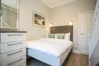 Grand Canal District Apartments - Airport Shuttle