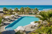 Louis Paphos Breeze Hotels in Chloraka