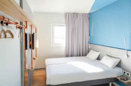 奧伯納宜必思快捷酒店