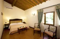 Agriturismo Antico Borgo Poggitazzi - parking