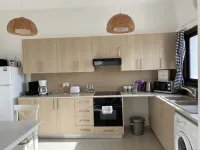 Apartment Sleeps 4 with Sea Views - Park Yeri