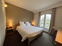 Le Pré Saint Germain Hotels in Connelles