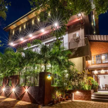Foxoso Sonnet, Anjuna Goa