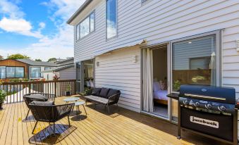 Stunning Taka Retreat nr Beach-Netflix