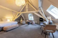 โรงแรมเฟลตเชอร์ ชาโต เดอ เรย์ โรงแรมใน