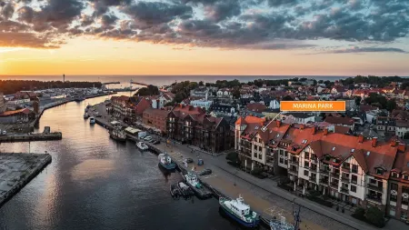 Bulwar Portowy, Sun & Snow Отели в г. Slupski