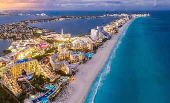 Valentin Imperial Riviera Maya All Inclusive - Adults Only