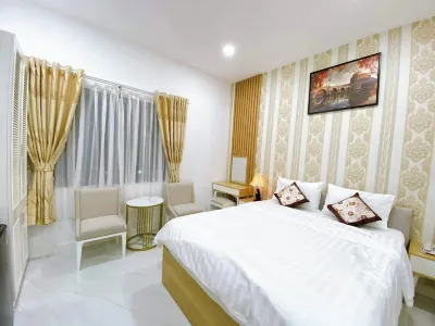 Hoang Gia Hotel Royal Hotels in 